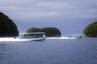 Palau - łodzie nurkowe innych baz